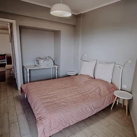 Vravrona Apartment *